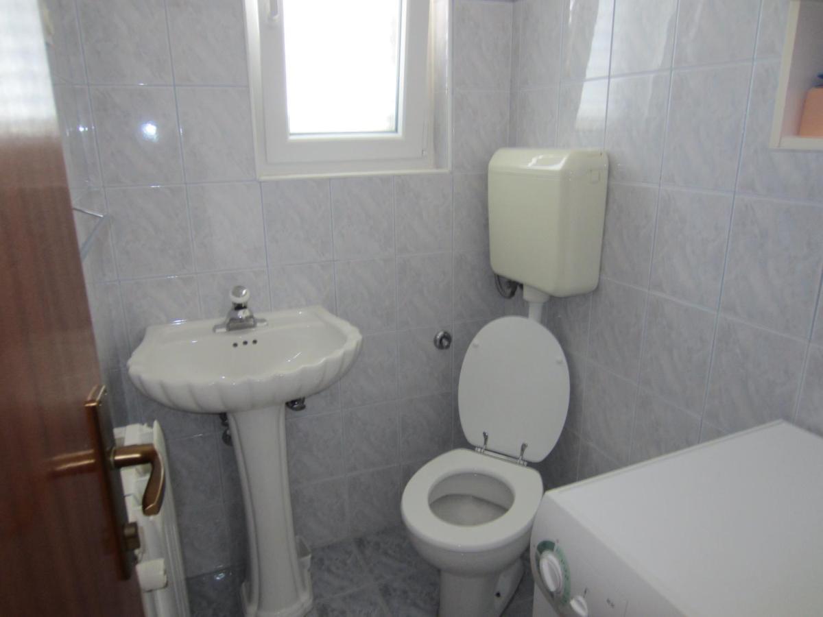 Ivic Apartments Vodice Croatia Экстерьер фото