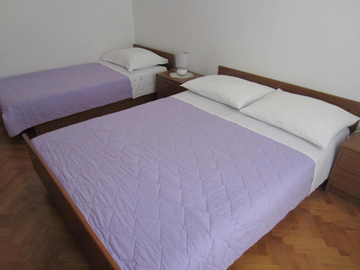 Ivic Apartments Vodice Croatia Экстерьер фото