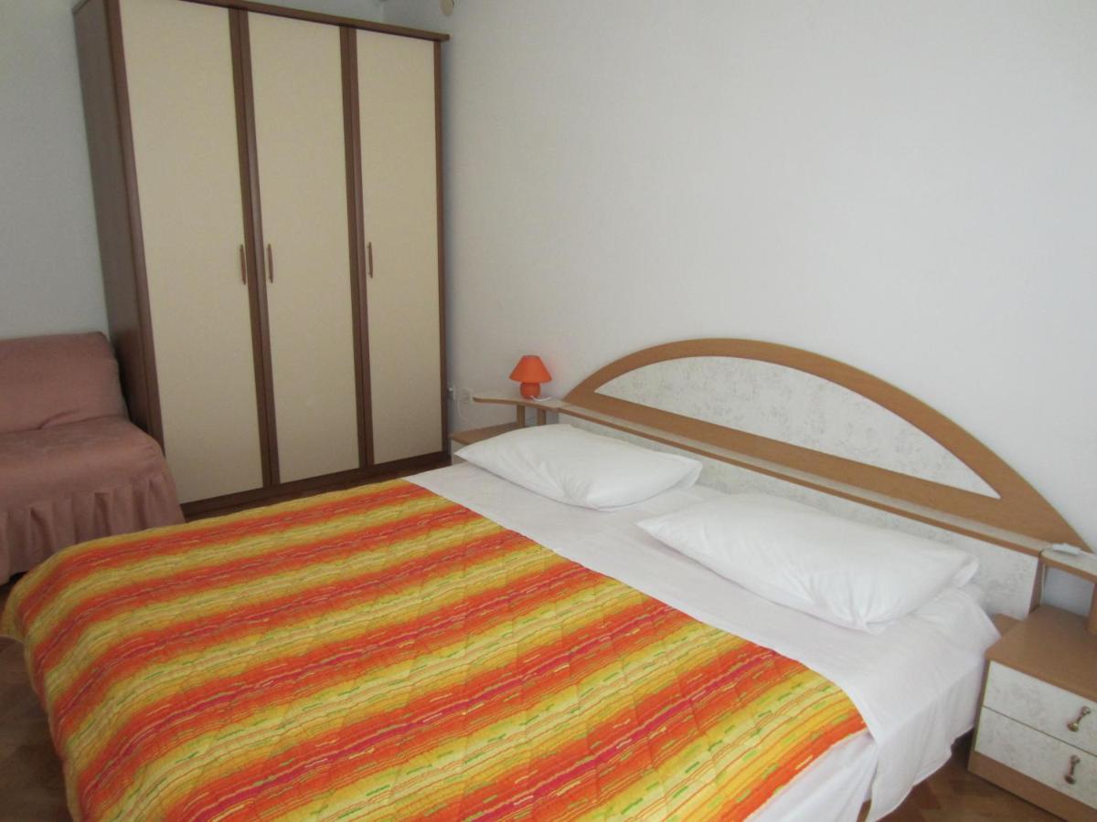 Ivic Apartments Vodice Croatia Экстерьер фото